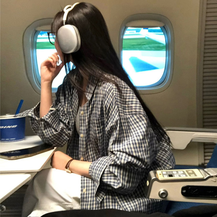 春季百搭通勤翻领格子衬衫宽松舒适格纹衬衣
