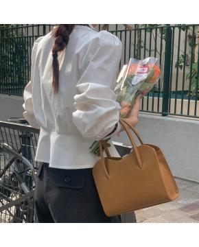 法式复古小众撞色娃娃领蕾丝拼接泡泡袖衬衫上衣