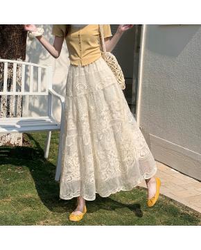 杏色蕾丝刺绣半身裙女春季新款高腰遮胯显瘦中长款a字裙蓬蓬裙